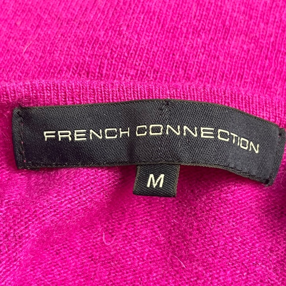 French Connection Floral Embroidered lambswool sweater size medium - Picture 7 of 9